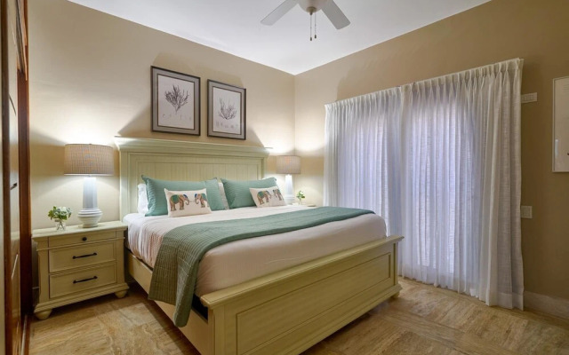 Beach Condo w Sea View B-302 Costa Atlantica