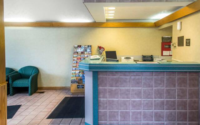 Econo Lodge Cleveland Southeast - Kent