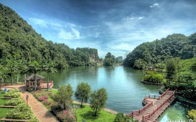 Sky Mountain View Relaxing Ipoh -10-16 pax- no party