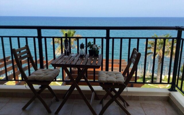 Kallinousa Beach Villa