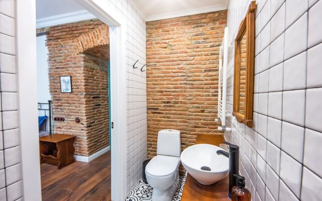 Апартаменты H&B apartments Beridze