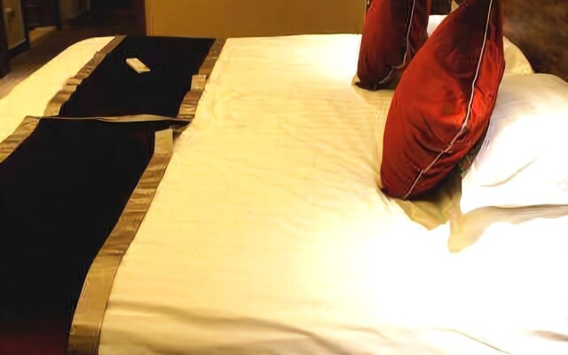 Ji Hotel Huzhou Renhuangshan Store