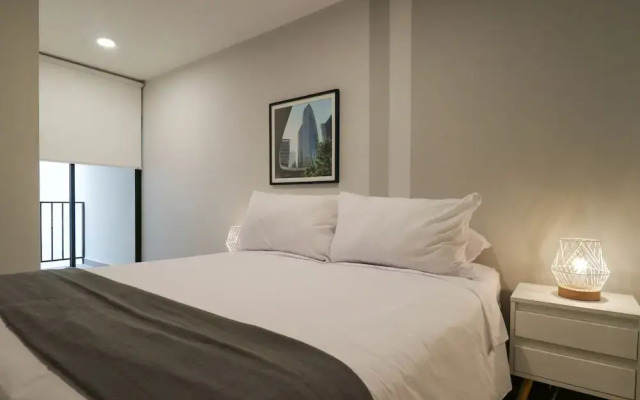w Sensational 2BR w Balcony in Miraflores