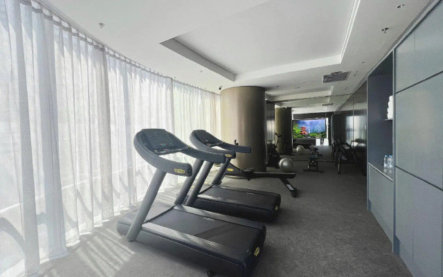 Intercity Hotel Futian Zhongzhou Bay