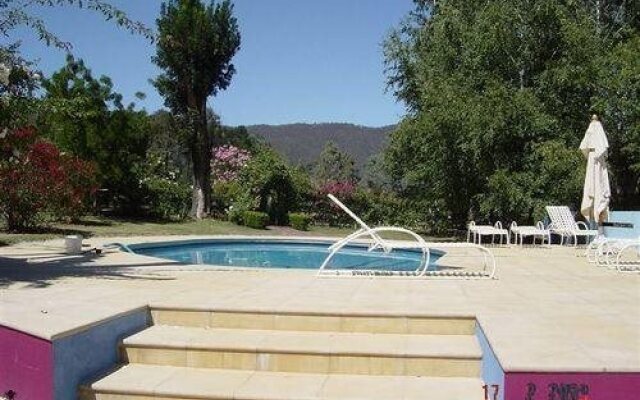 Riverhouse at Howqua Dale