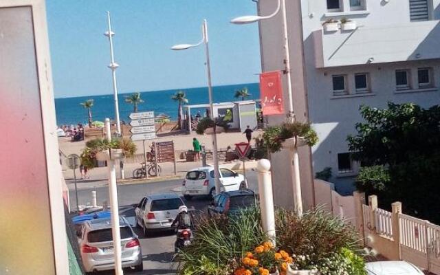 Séjour Valras-Plage T3 Vue sur Mer - 50m centre et mer