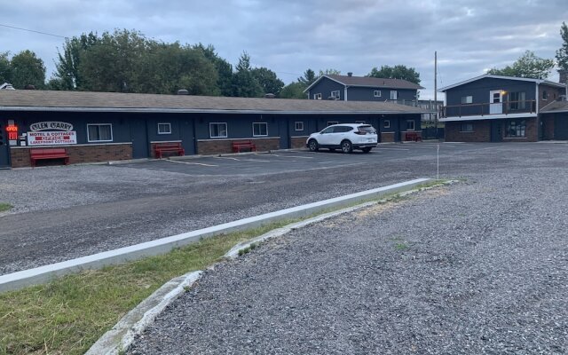 Glen Garry Motel and Cottages