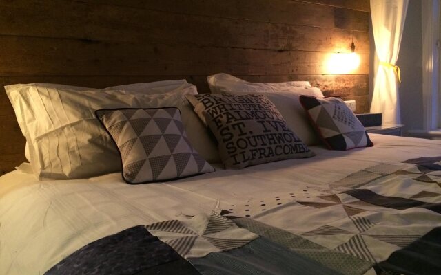 Lyonesse Guest House