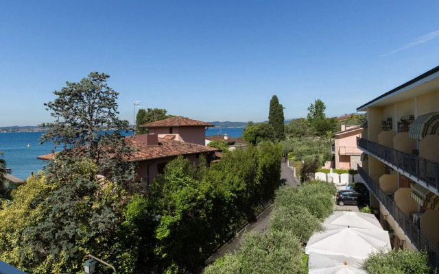 Hotel Serenella