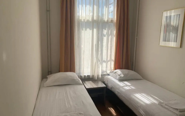 Sphinx Hotel