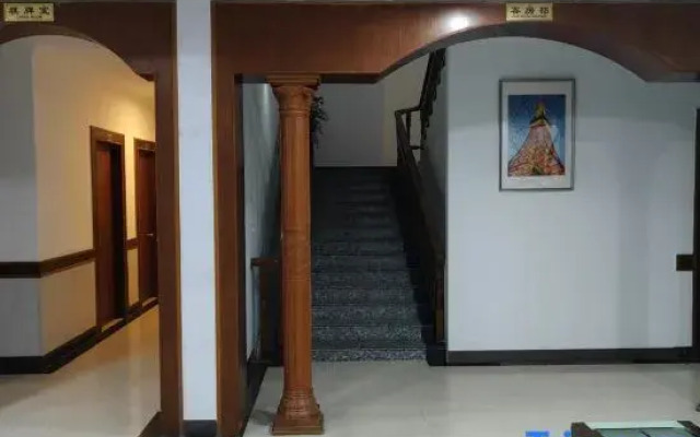 Shanghai Bridge Hotel