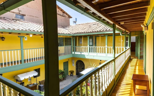 Amaru Hostal I