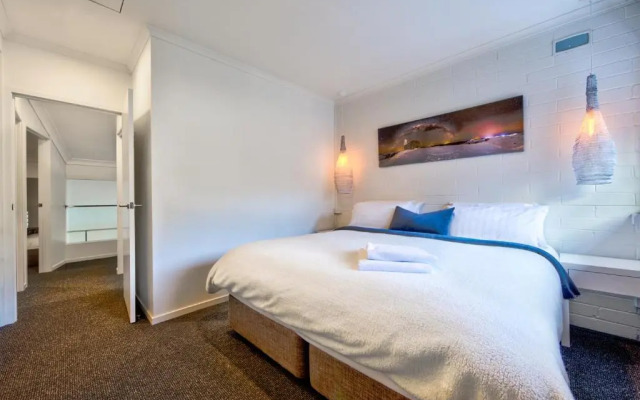 Snow Ski Apartments 33