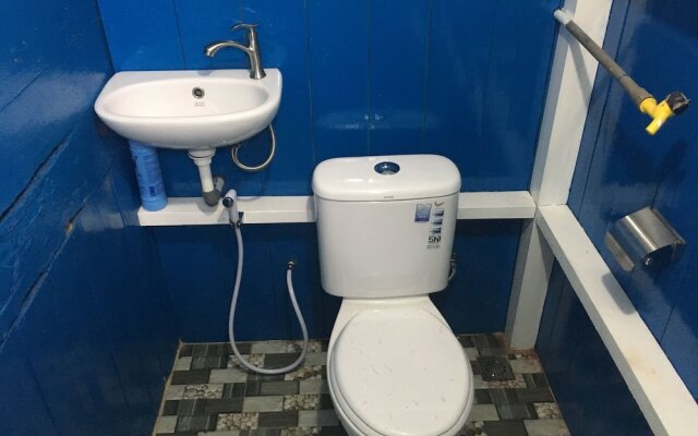 Arut Riverside Orangutan Guest house