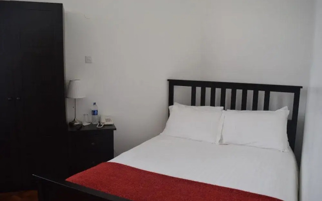 Greenpark Sundowner Hotel