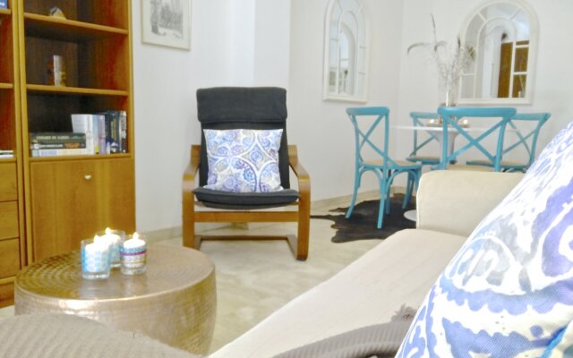 Family friendly 2BR Terrace quiet street - Neo