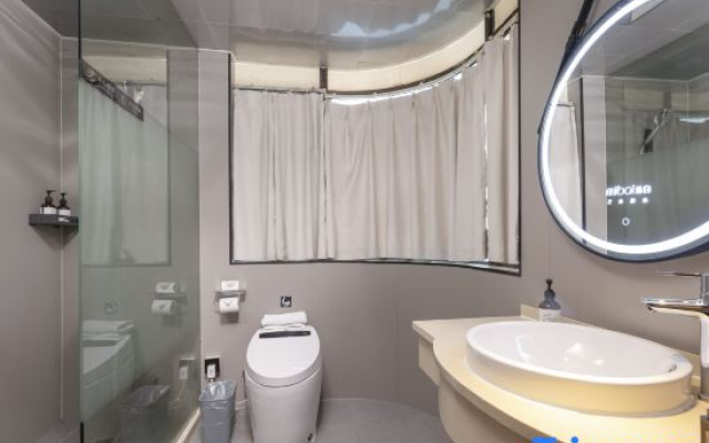 Suzhou Mibai Art Hotel (Tuanjieqiao Metro Station Branch) – Bathroom – Suzhou
