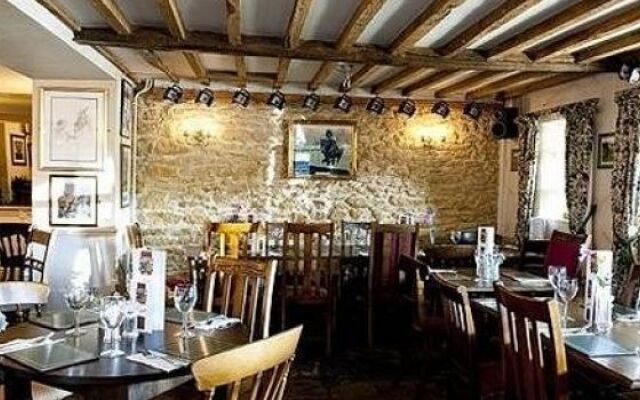 The Hollow Bottom - B&B