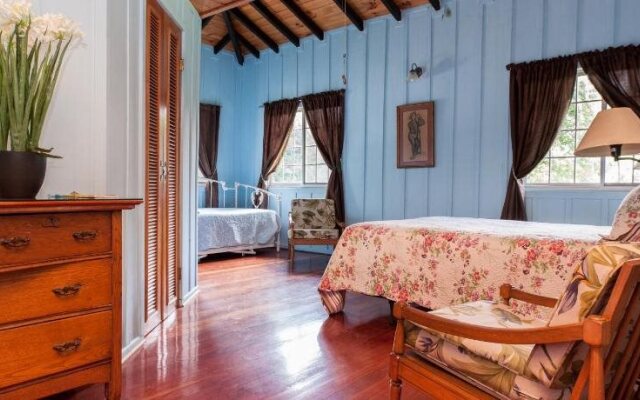 Casa Azul Bed & Breakfast