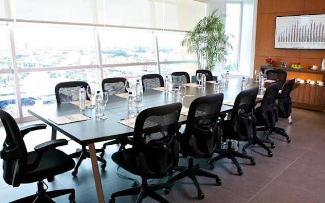 Holiday Inn Guayaquil Airport
