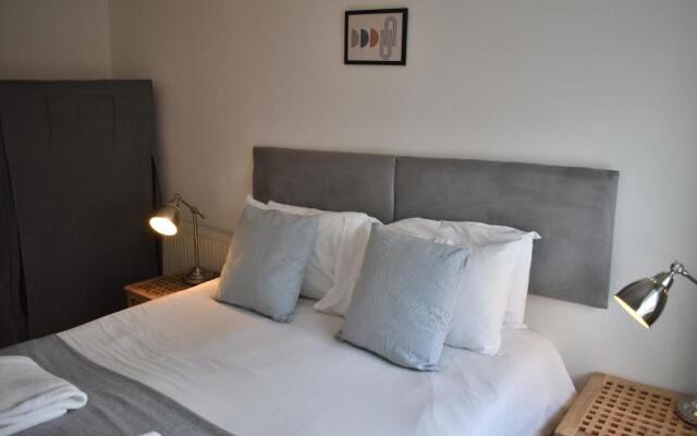 Chichester City Centre Apartments on the Pallants
