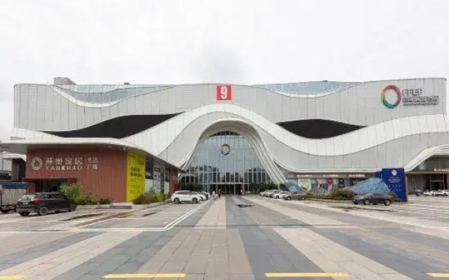 Lavande Hotel（Humen high speed railway station store of Dongguan Convention and Exhibition Center）