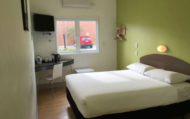 Ibis Budget Perth Airport