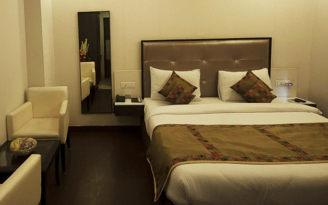 Hotel Pitrashish Premium