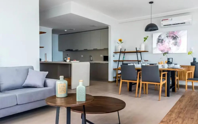Gorgeous Apartment Ocean View