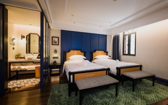 Chikan Gu Zheng Mei Tang Hotel