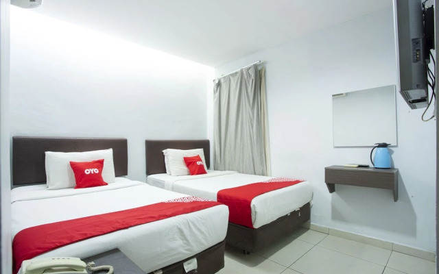 Oyo 90624 Thank Q Inn 4