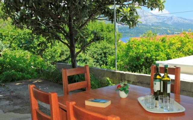 Jakica - Family Apartment With Garden Terrace - A1 Mate
