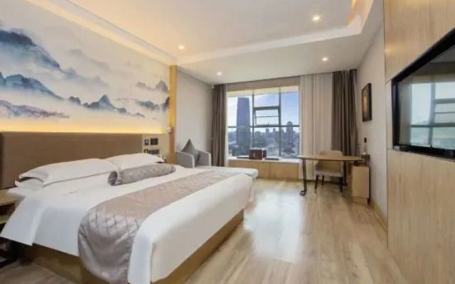 HEBE Xiyin Hotel (Loudi South Station)