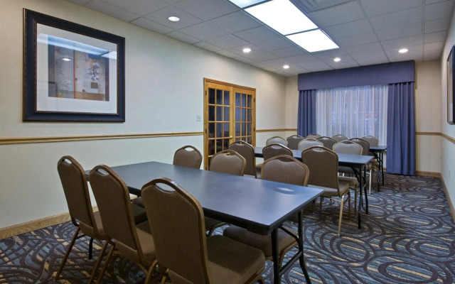 Country Inn & Suites by Radisson, Lexington, VA