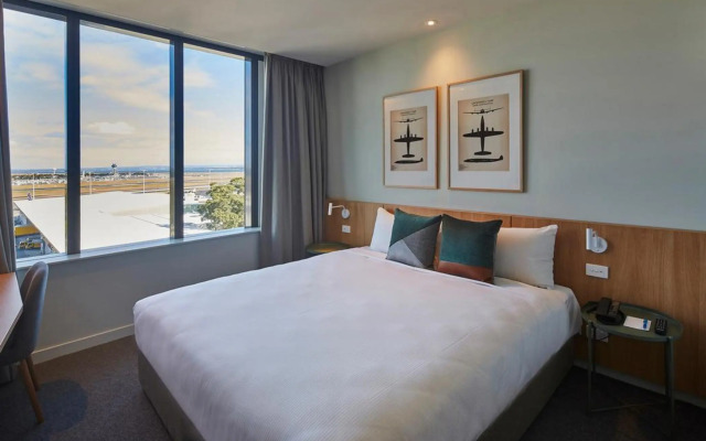 Mantra on Sydney Airport