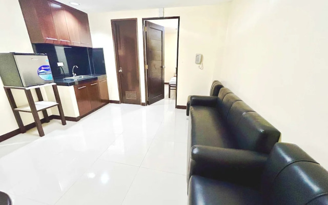 OYO 1045 Rayjan Apartelle