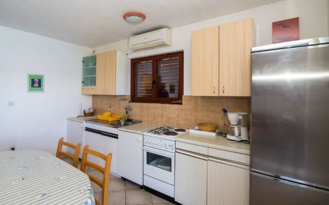 Apartments Ivan