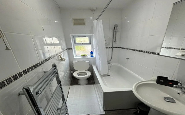 Home in the Heart of Watford