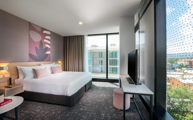 Crowne Plaza Adelaide by IHG