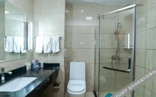 Yunlong Hotel