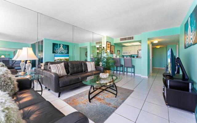 Palm Bay Club by Beachside Management