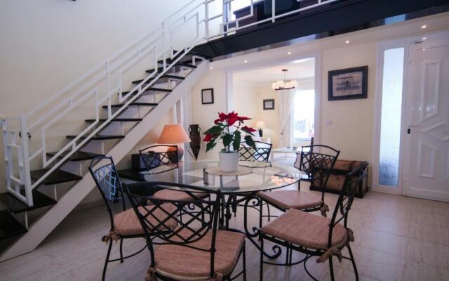 Sama Calero Lvc253701