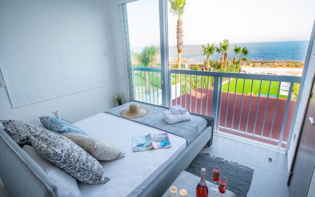 Sea front Villa Dagi - Gorgona Complex