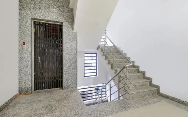 Super Hotel O Basera Homes Jankipuram