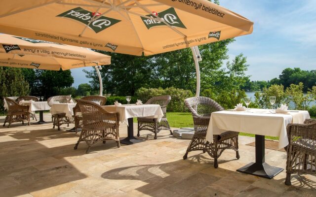 Tisza Balneum Thermal Hotel