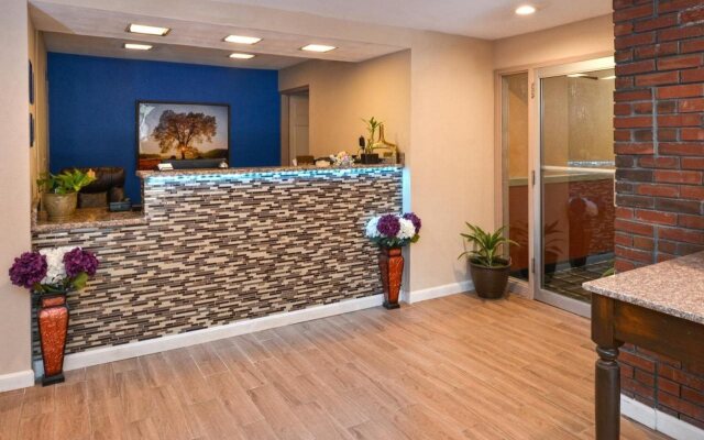 Americas Best Value Inn Putnam