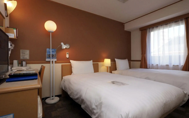 Toyoko Inn Matsuyama Ichibancho