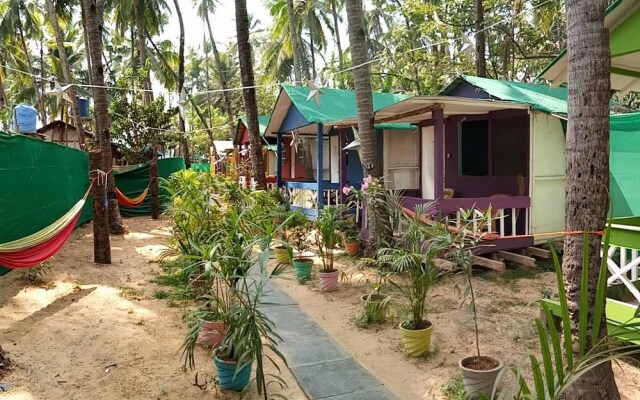 Secret Beach Bungalows