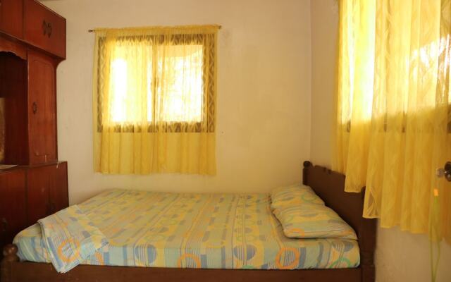 Dolphin Bay Resort Puerto Galera