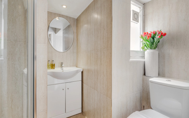 1 Lexham Gardens Hotel